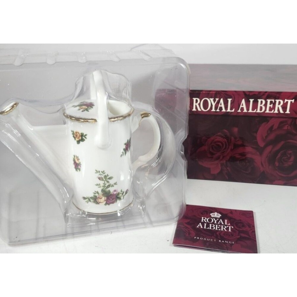 Royal Albert Old Country Roses Small Watering Can Long Spout NIB